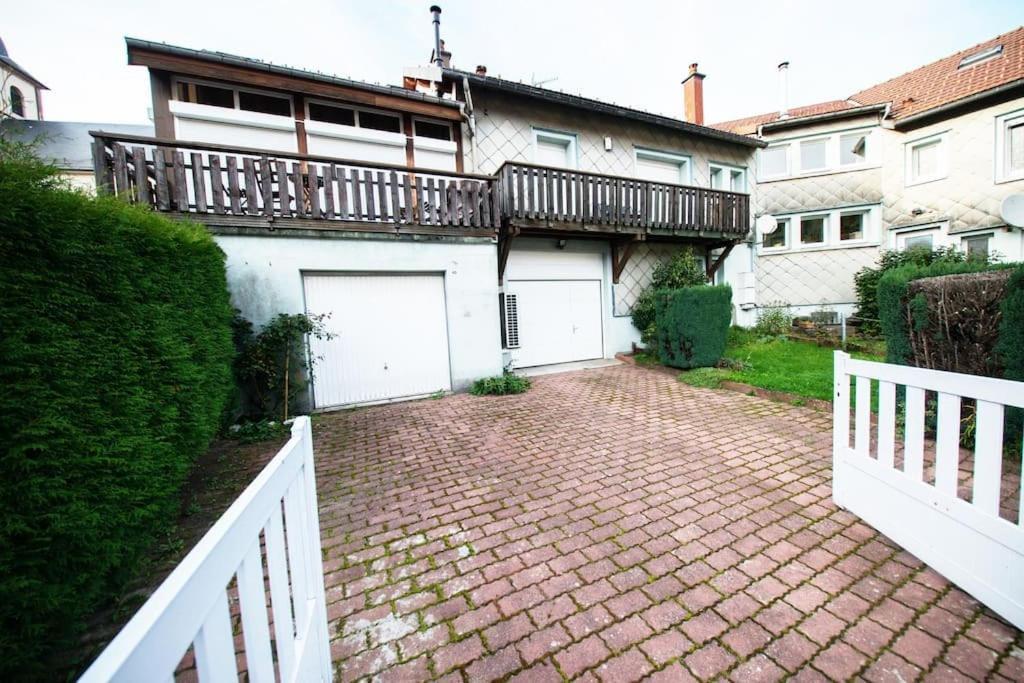 La Coquette ! Maison Au Coeur De La Bresse Avec Veranda Barbecue Garage Baby-Foot Et Barre De Son Dış mekan fotoğraf